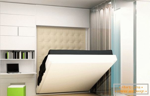 Rollaway bed in the bedroom