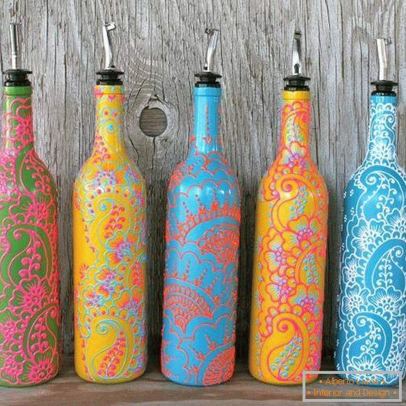 Vases from glass bottles by hand with hand painted