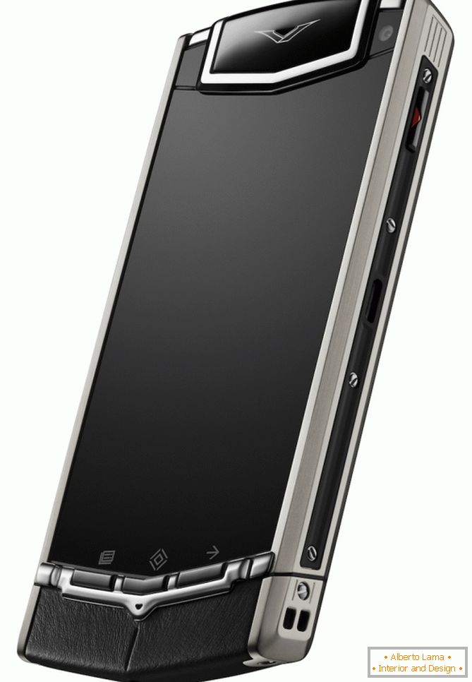 Vertu Ti - the first Vertu on Android