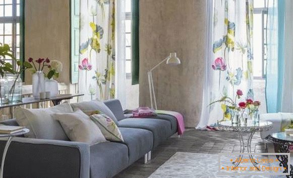 Textiles and flowers - the best spring decor for the interior
