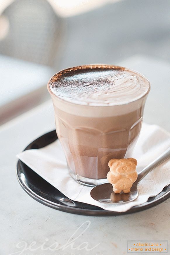 Latte with a cookie-teddy