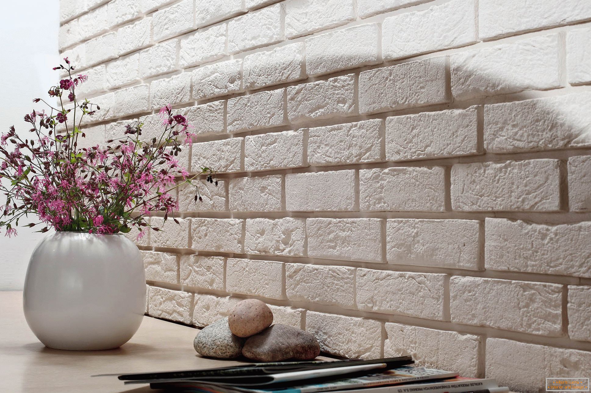 Decorative tile for brick