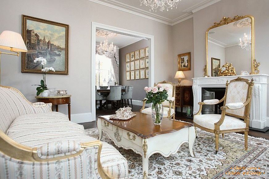 Living room в викторианском стиле