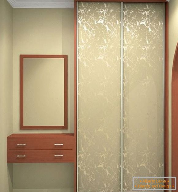 Design of wardrobes in the hallway - photo in the interior