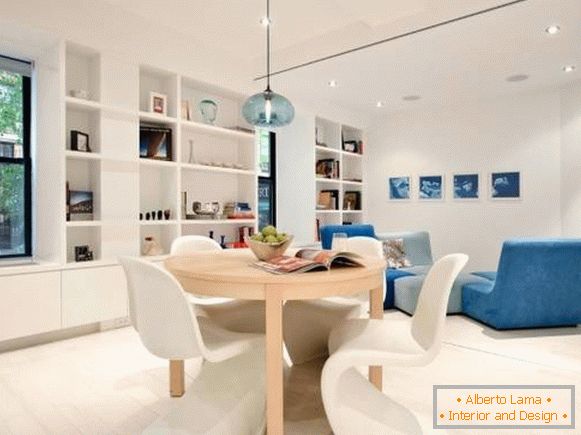 The combination of white and blue in the interior
