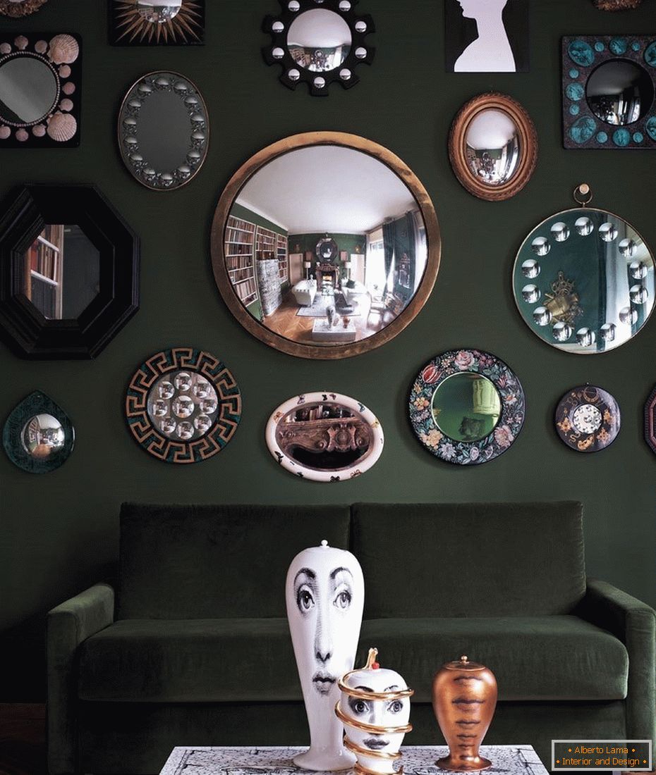 Mirrors of different shapes above the sofa