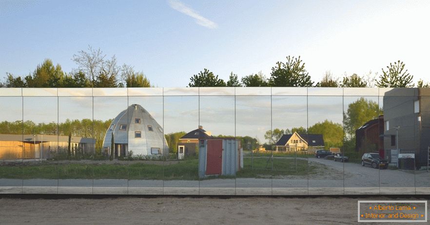 The mirror facade of the residence Mirror House