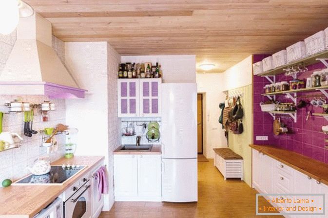 Purple accents in the interior of studio apartments