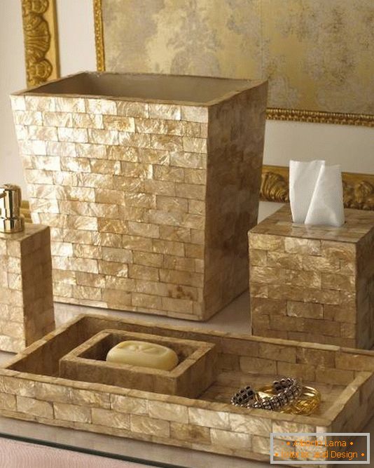 Stylish bathroom accessories