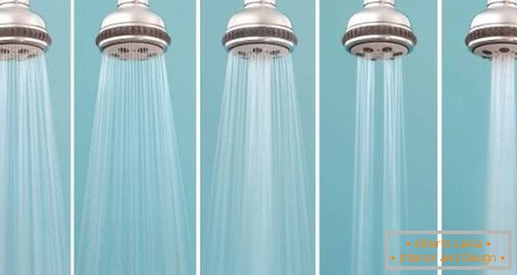 Saving water with a nozzle on the shower