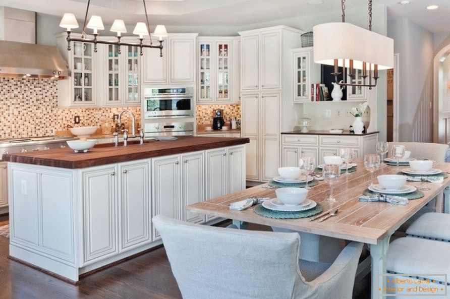 Kitchen design in white