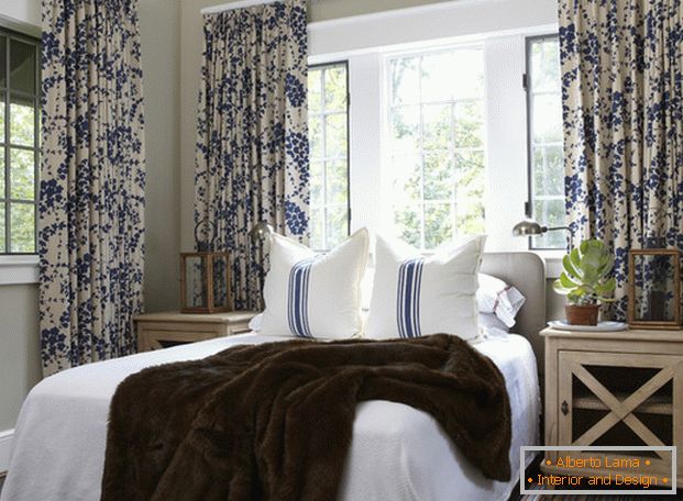 Beautiful curtains in the bedroom
