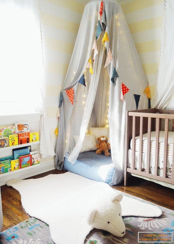 Green and brown shades in the design of the nursery