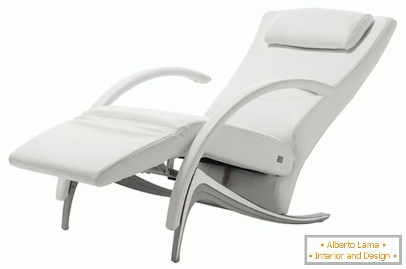RB 3100 chaise longue in white