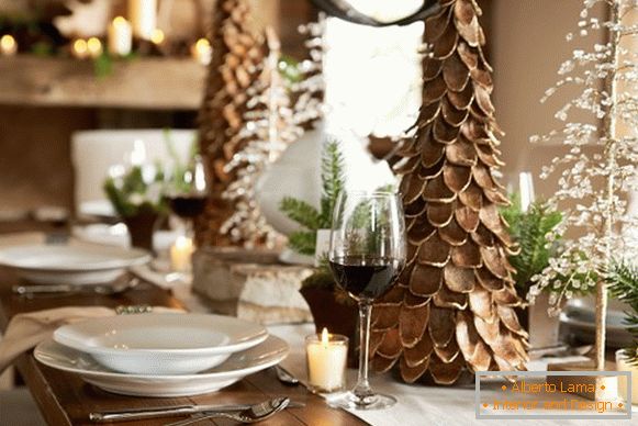 Elegant decor for the New Year's table