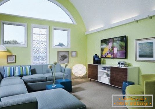 muted-blue-and-green-color-in-the-interior