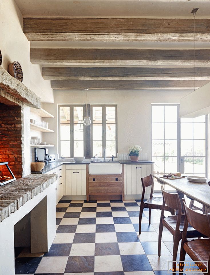 Spacious kitchen with dining table