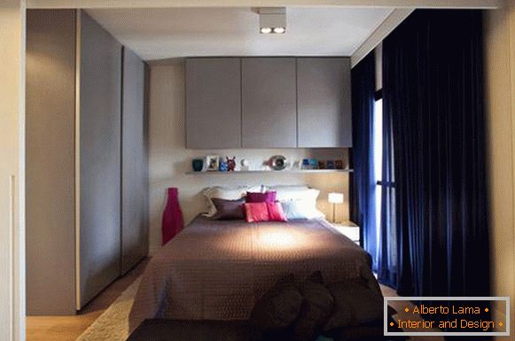Bedroom in a small apartment 45 square meters. m.