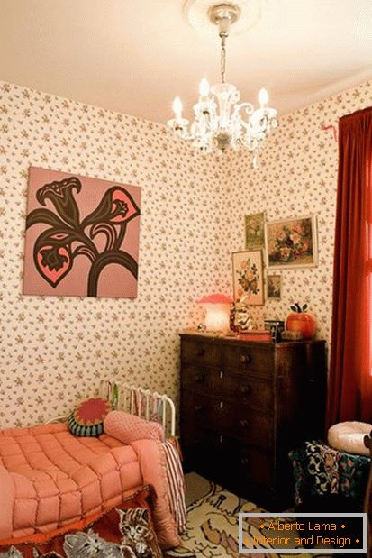 Vintage-pink room decoration