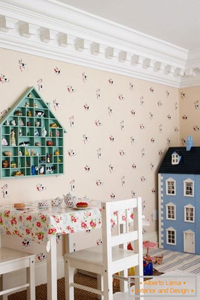Beautiful children's room for a girl, both from American films
