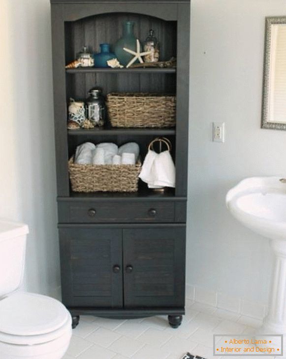 Old buffet in the bathroom design