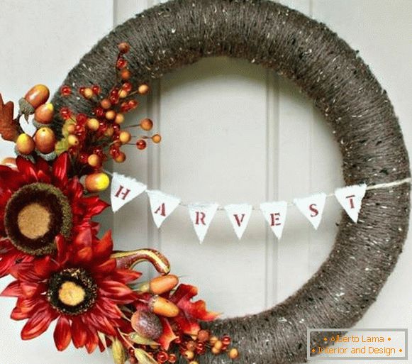 The best photo of autumn wreaths with own hands - compilation