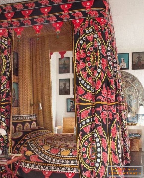 Indian designs in bedroom design