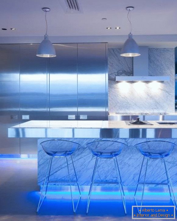 Kitchen design: led lighting of furniture from below