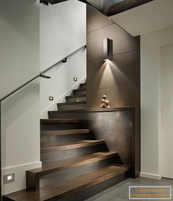 Idea for stunning staircase lighting