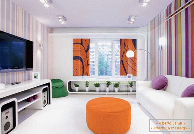 Bright accents in the design of the living room