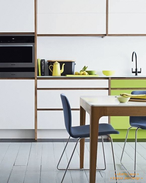 Yellow teapot as decor in the kitchen