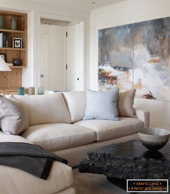 big-picture-in-living room
