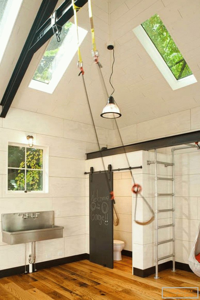 Bathroom in the garage