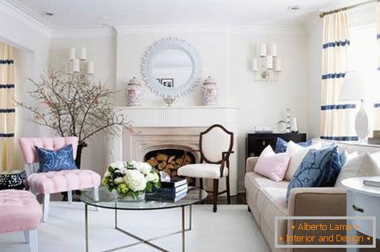 Combination of pink and blue in the design of the living room