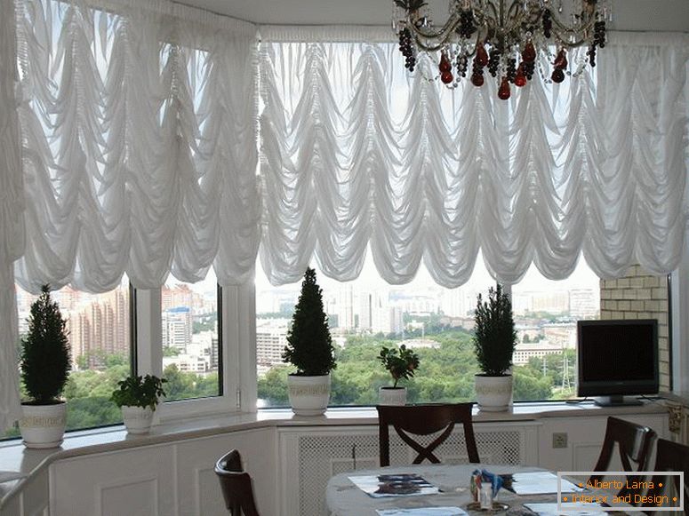 French curtains на кухне