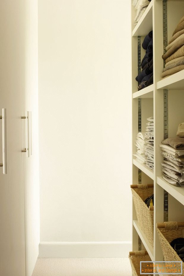 Wardrobe in a narrow dressing room