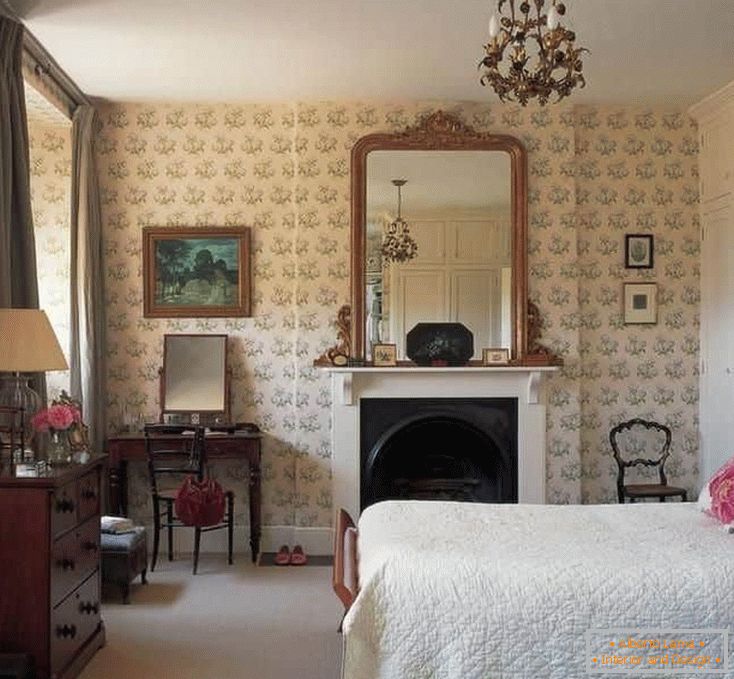 Bedroom in English style