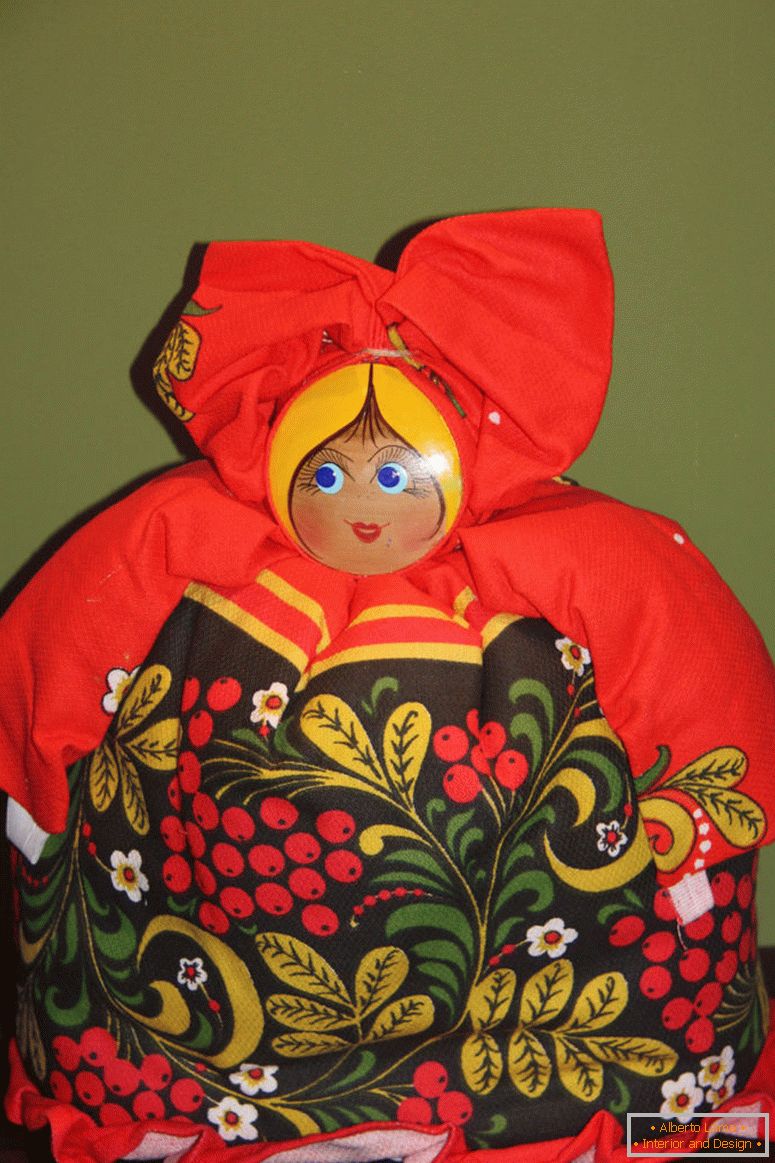 doll-samovar-Khokhloma