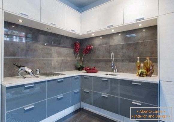 Gray white corner kitchen - photo in the design of the apartment