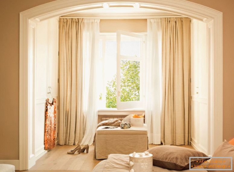 interior-bedroom-in-beige-tones