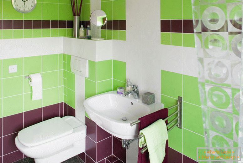 Small bathroom in bright colors