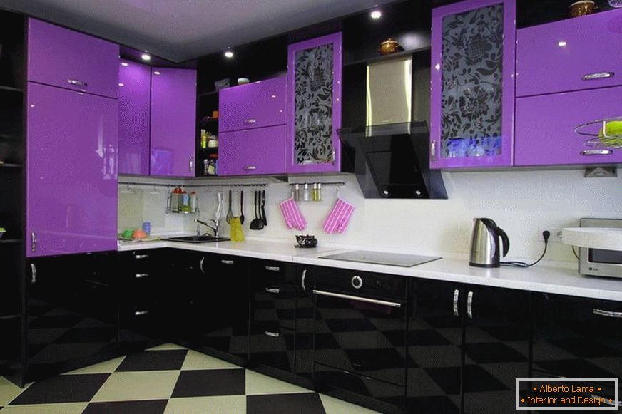 Black and purple glossy kitchen