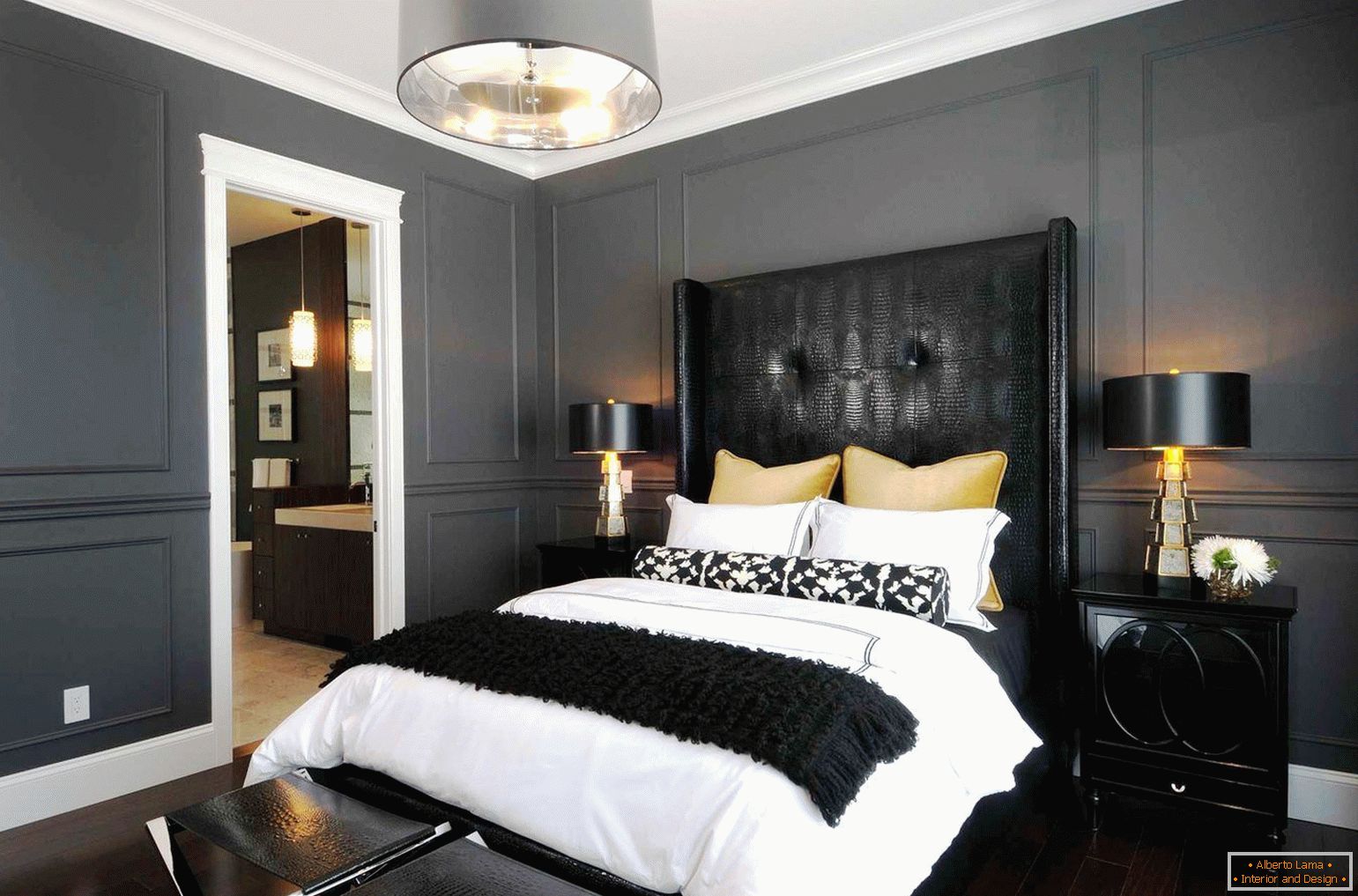 Bedroom in black