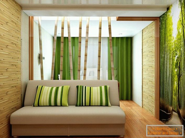 The partition of the stems of bamboo perfectly matches with thematic wallpaper.