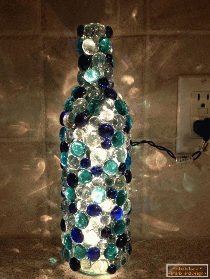 Lamp-bottle with stones
