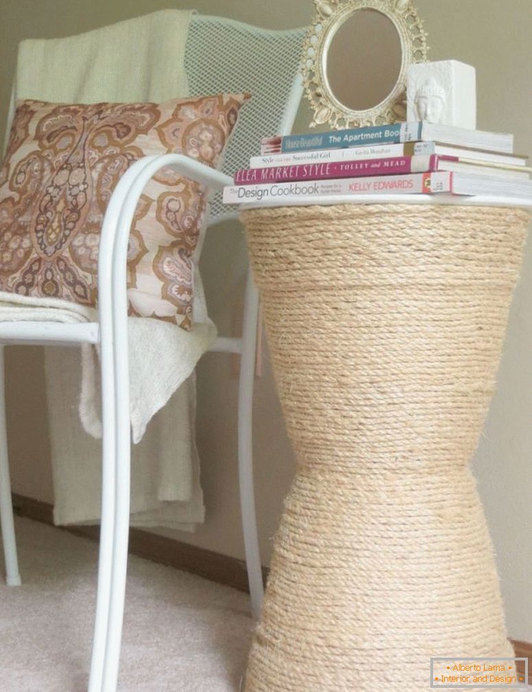 diy-rope-side-table-in-sitting-reading-area-in-bedroom-makeover-by-the-diy-homegirl-1