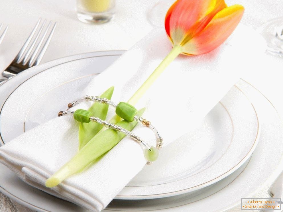 Decoration of a festive table