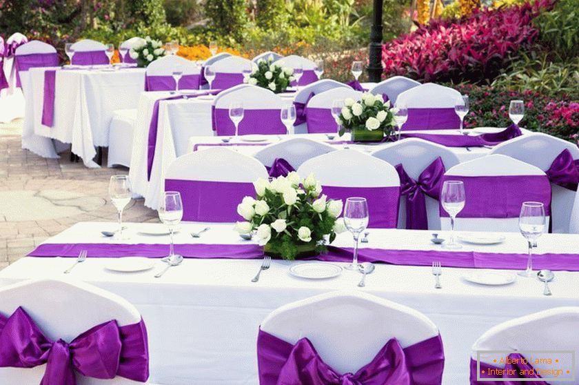 Decoration of wedding tables
