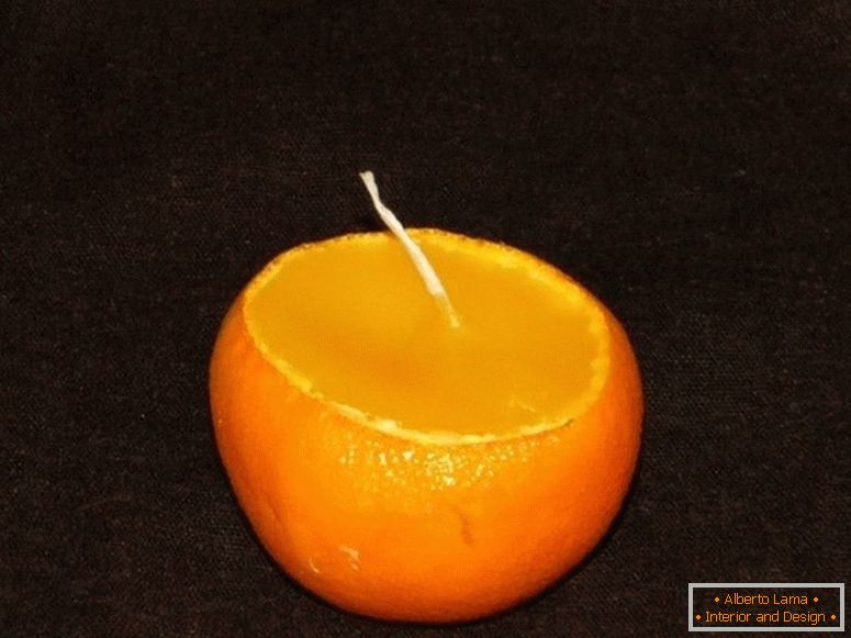 Candle of mandarin