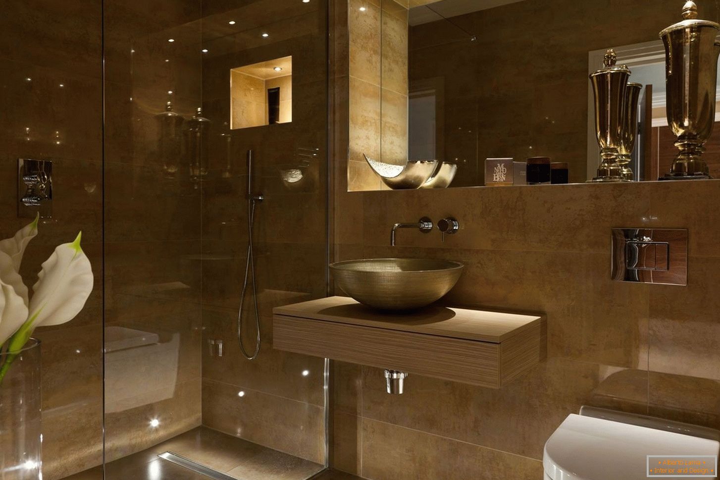Luxurious bathroom interior
